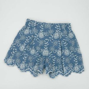 Monnalisa Pantaloncino in cotene celeste con ricami bianchi