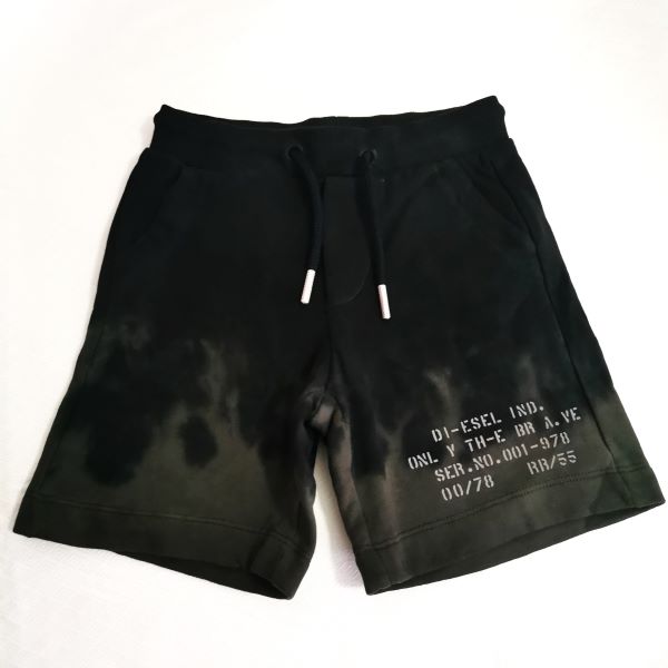 Diesel Bermuda 3 tasche, colore nero con sfumatura - immagine 2