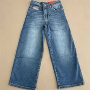 gaeLLE jeans in denim con strappi