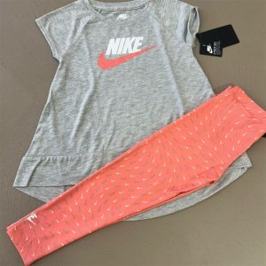nike completo  grigio e albicocca