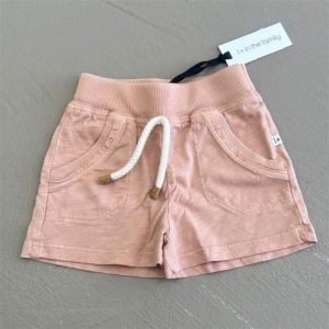 1 more in the family pantaloni shorts