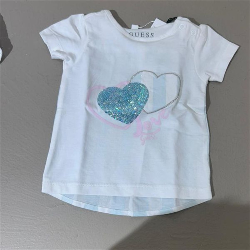 guess t-shirt bianca con cuori