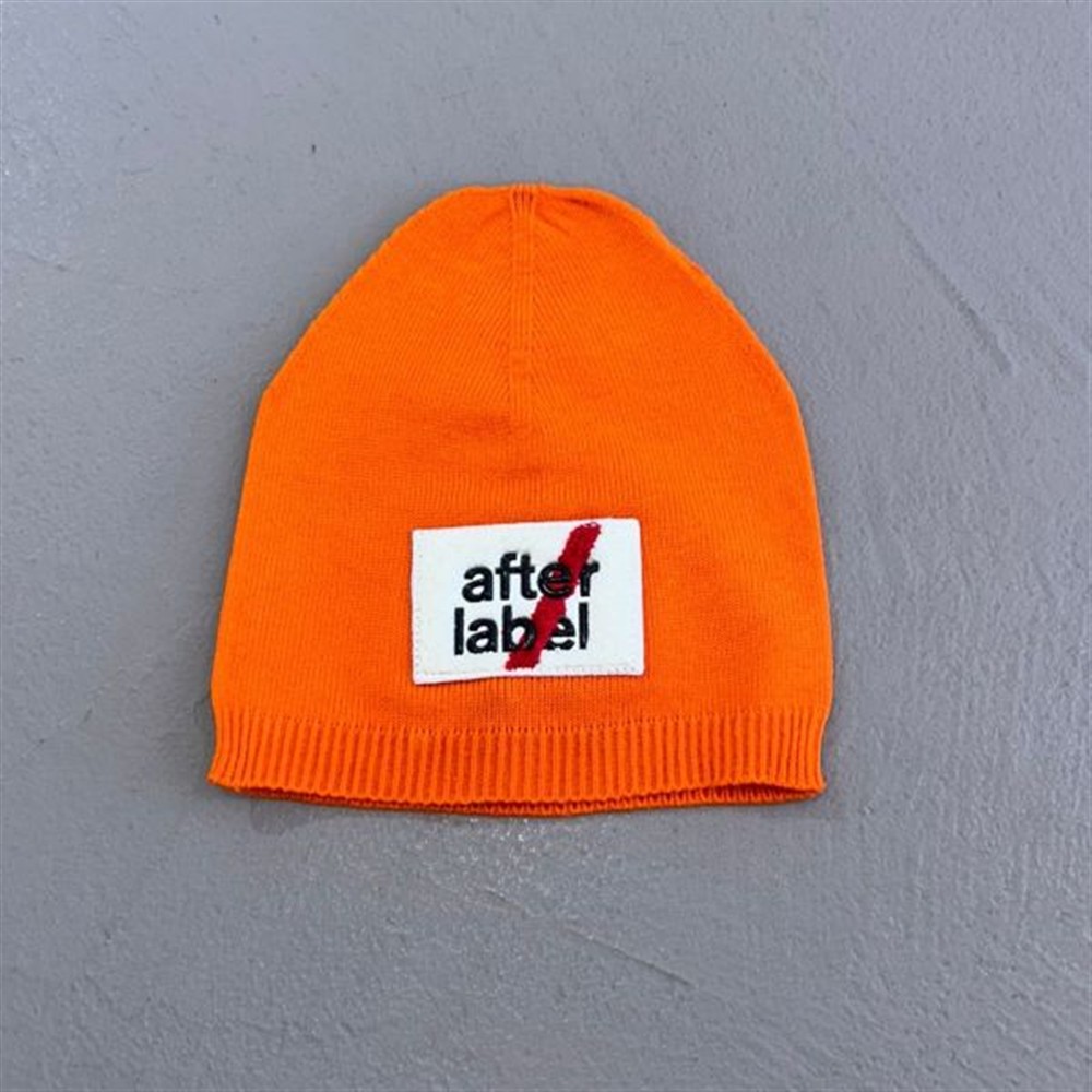 after label cappello arancione - immagine 2