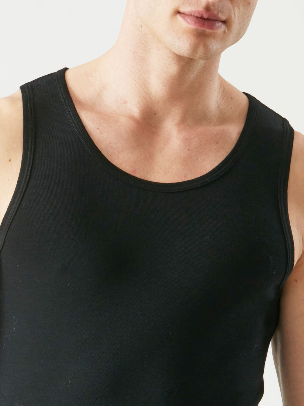 Canottiera uomo marca Ragno serie WSK in lana e seta a spalla larga - immagine 4
