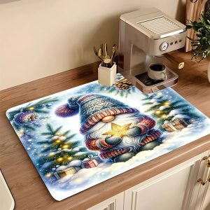 Tappetino natalizio da cucina super assorbente modello “Gnomo & magia d’ inverno” in microfibra vulcanizzata 40X50cm