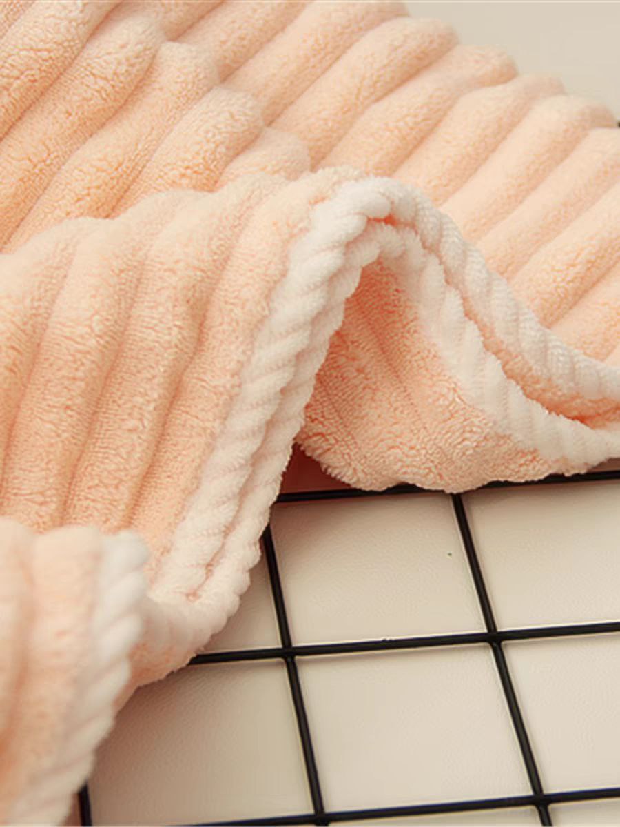 Asciugamano per capelli modello Nuvola - immagine 9