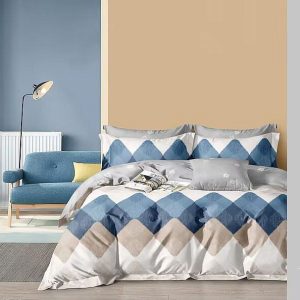 Copripiumino matrimoniale con fantasia geometrico colore blu, bianco e beige con federe coordinate