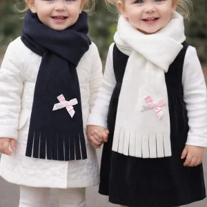 Sciarpa bimba con frange e fiocco rosa e strass