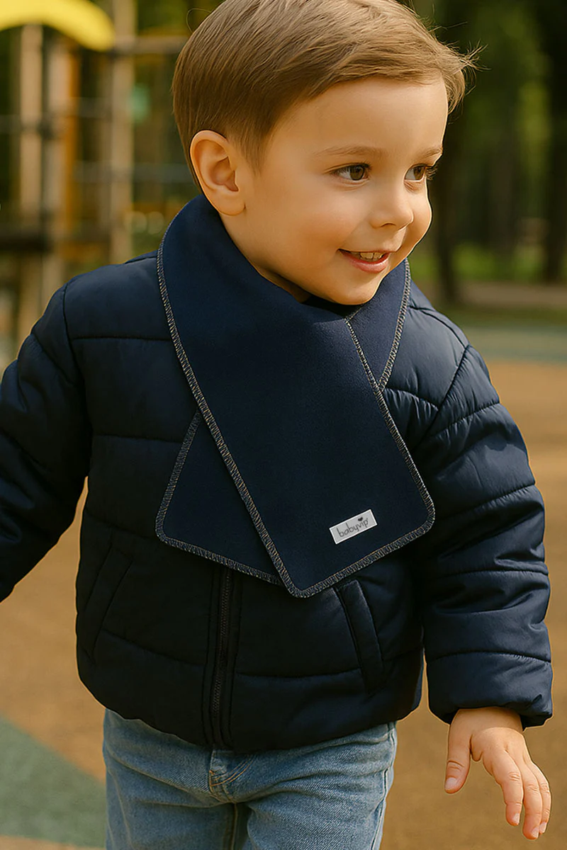 Sciarpa con etichetta Babyvip e profili in contrasto in differenti varianti - immagine 5