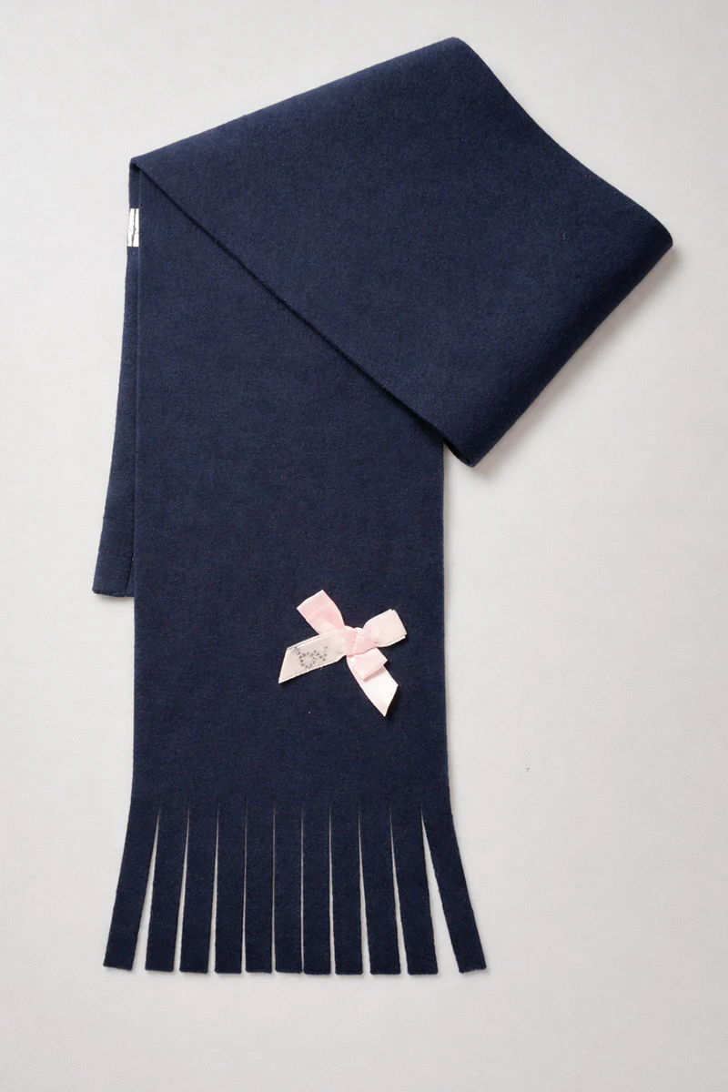 Sciarpa bimba con frange e fiocco rosa e strass - immagine 5