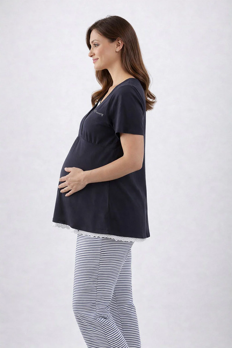 Pigiama pre-post parto mezza manica in cotone con con taglio incrociato balza in pizzo e pantalone in jersey - immagine 4