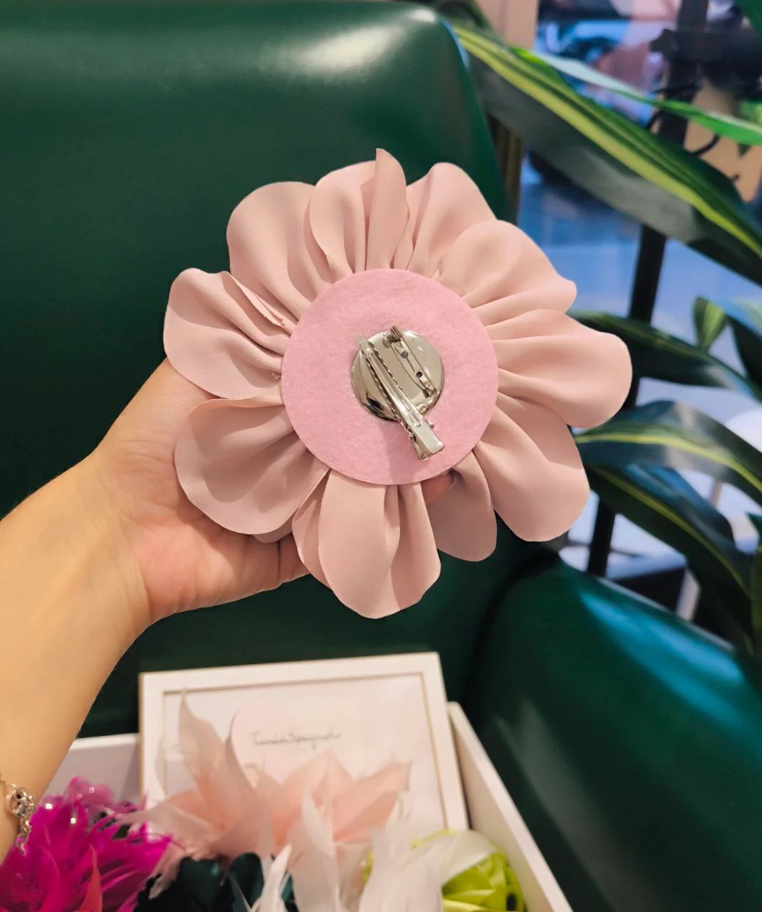 SPILLA - FERMACAPELLI FIORE ROSA - immagine 4