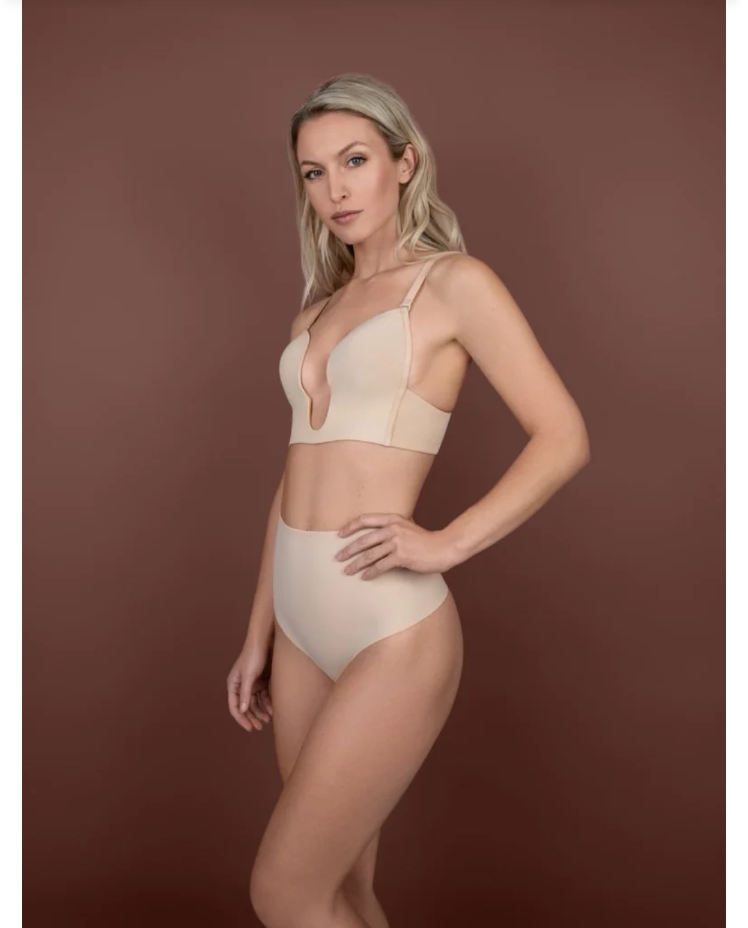 Reggiseno tridimensionale push up con scollo profondo - immagine 4