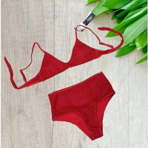 Bikini a fascia intera in tessuto lurex colore rosso vivo taglia 42/M