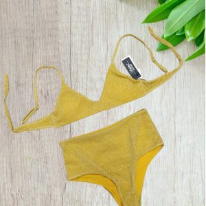 Bikini a fascia intera in tessuto lurex colore giallo oro taglia 44/L