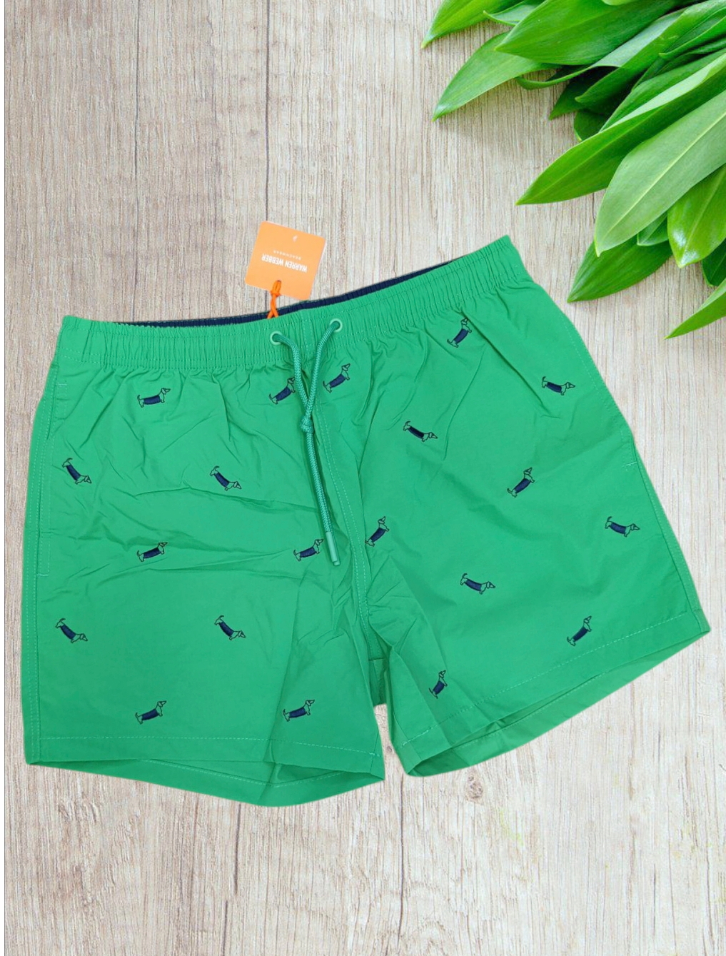 Costume uomo a pantaloncino modello “Bassotto” in colore verde