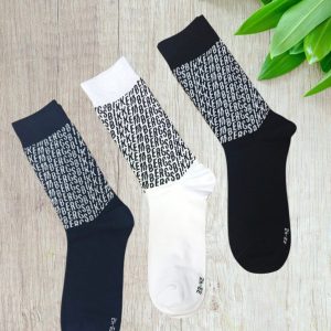 Calzini uomo marca  Bikkembergs in cotone Stretch con multi scritta orizzontale  in confezione da tre paia