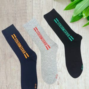 Calzini uomo marca  Bikkembergs in cotone Stretch con scritta verticale colorata in confezione da tre paia