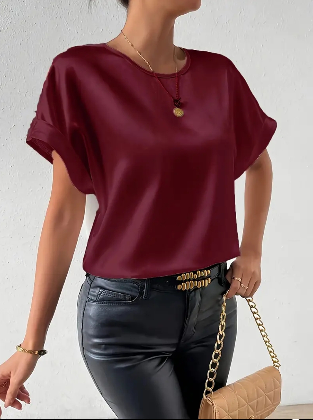 Maglia/Sottogiacca a mezza manica in morbido raso colore bordeaux - immagine 4