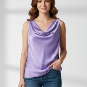 Canotta in morbido Raso con Scollo ad anello in colore Lilla – Eleganza e Lucentezza Made in Italy