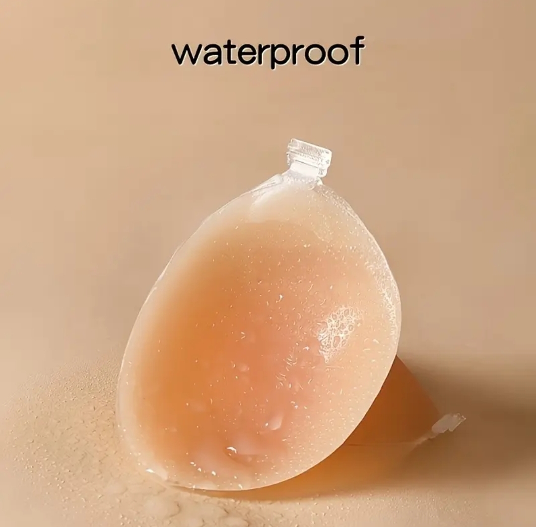 Coppe Adesive in Silicone: Sostegno Invisibile per Schiena e spalle Scoperte - immagine 9