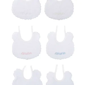 Bavetta neonato con ricamo "Amore" in cotone