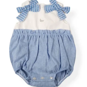 Pagliaccetto in tela di cotone con inserto in tessuto effetto lino strass e fiocchi su spalle in tessuto effetto lino rigato