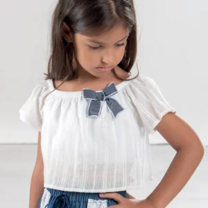 Top in tela di cotone operata con fiocco in tela jeans