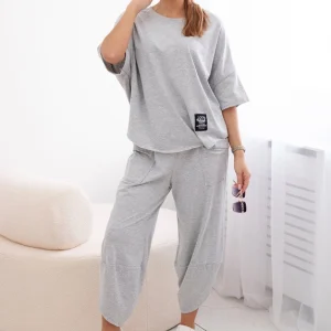 Tuta modello Japan a mezza manica in leggerissimo tessuto di viscosa in colore grigio chiaro